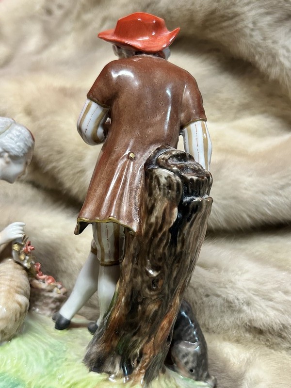 陶器人形　ウンターヴァイスバッハ 陶器人形 ウンターヴァイスバッハ製 割れ欠けあり] UNTER WEISS BACH